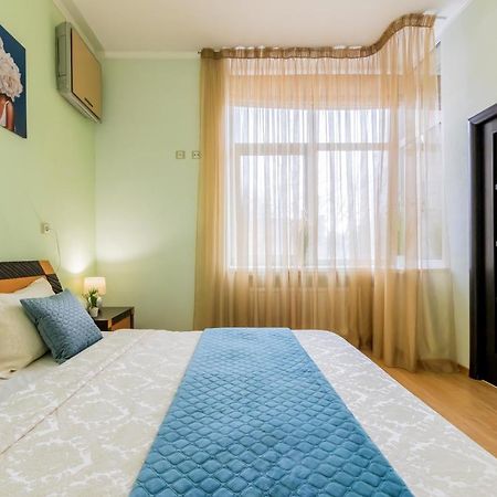 2К Квартира У Новому Будинку, Печерськ Kiew Exterior foto